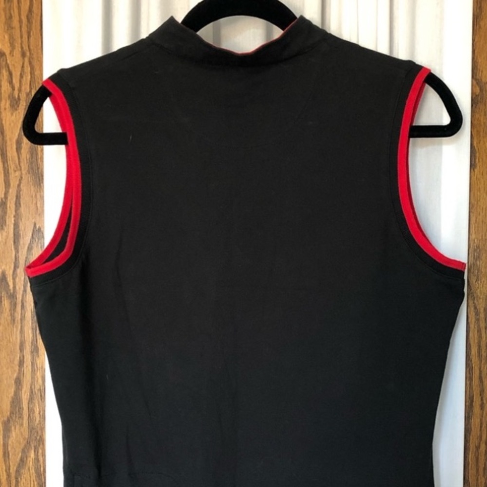 Burberry Black Red Nova Check Quarter Zipper Front Vest - Picture 8 of 11